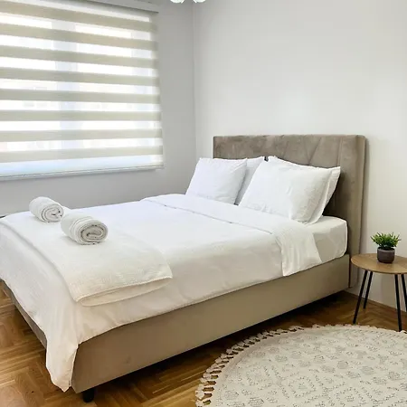 Apartman Feniks Pale Exterior photo